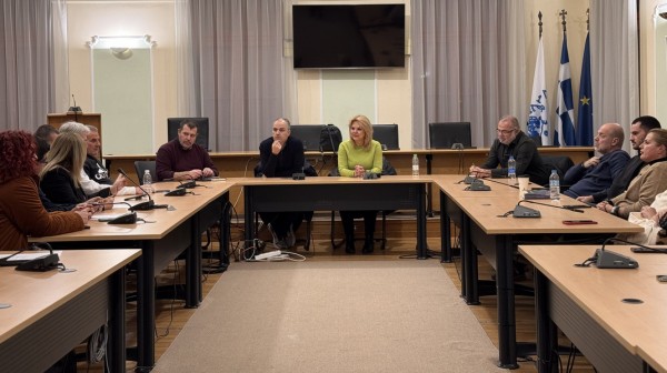 Σύσκεψη για την αναβάθμιση του Δημοτικού Κολυμβητηρίου Χαλκίδας