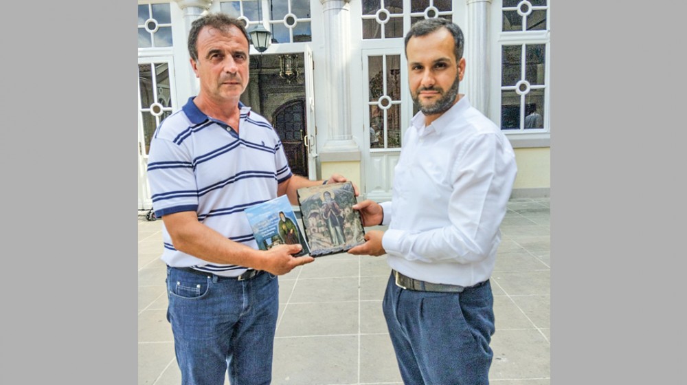 ΠΟΛΙΤΙΣΤΙΚΟΣ ΣΥΛΛΟΓΟΣ ΜΕΤΟΧΙΟΥ: Επανεκλογή προέδρου με ...άρωμα Βοσπόρου