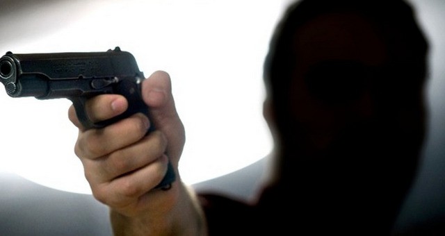 Μαφιόζικη εκτέλεση στο Κέντρο Υγείας Καλυβίων