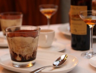 H κρίση έφαγε το τιραμισού