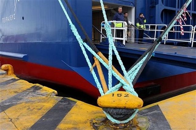 Δεμένα για 48 ώρες τα πλοία στα λιμάνια