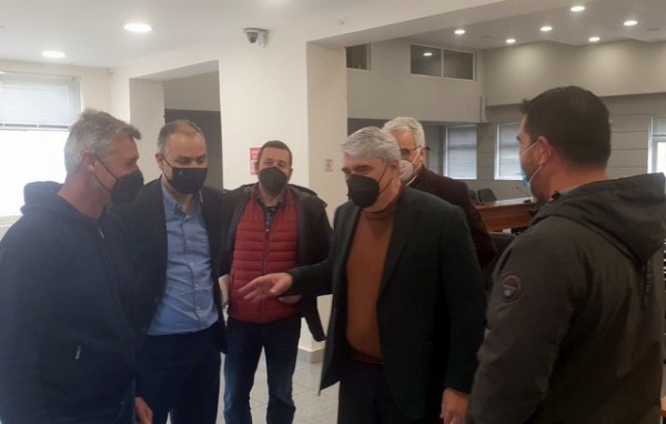 Συνάντηση Κεδίκογλου- Κελαϊδίτη για το αλιευτικό καταφύγιο Λιχάδας