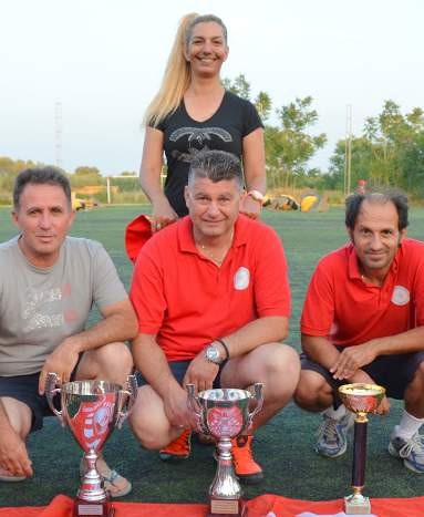Γιόρτασαν την ...υπερκούπωση