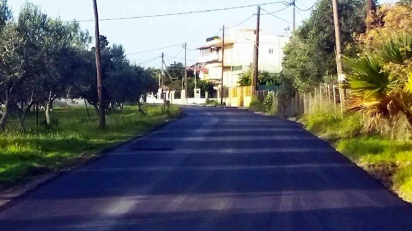 ΑΥΛΙΔΑ: Ασφαλτοστρώθηκαν οι οδοί 28ης Οκτωβρίου και Ποσειδώνος στον Φάρο