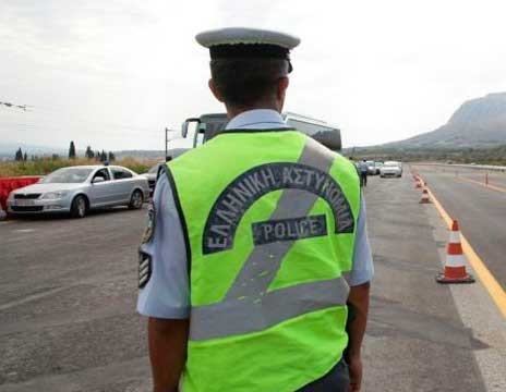 Αυξημένα μέτρα τροχαίας σε όλη την επικράτεια ενόψει του εορτασμού του Δεκαπενταύγουστου