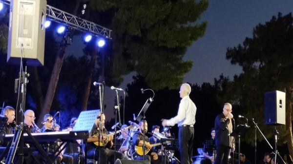 ΝΑΥΤΙΚΗ ΕΒΔΟΜΑΔΑ ΧΑΛΚΙΔΑΣ: Ταξίψεψαν σε μουσικά μονοπάτια (VIDEO)