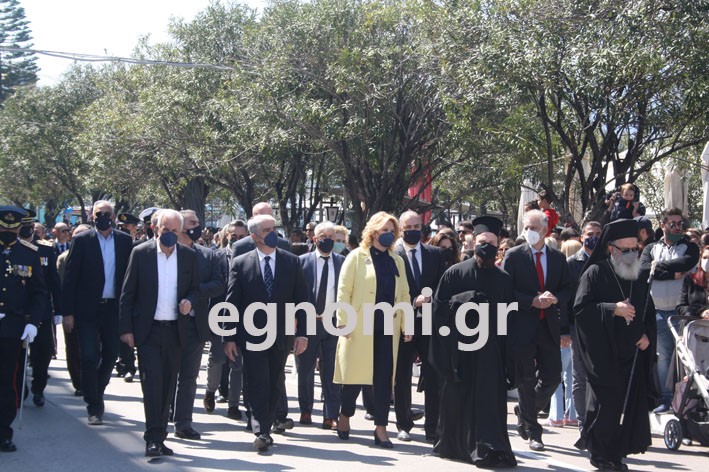 ΧΑΛΚΙΔΑ - 25Η ΜΑΡΤΙΟΥ: Με ανοιξιάτικο καιρό η παρέλαση
