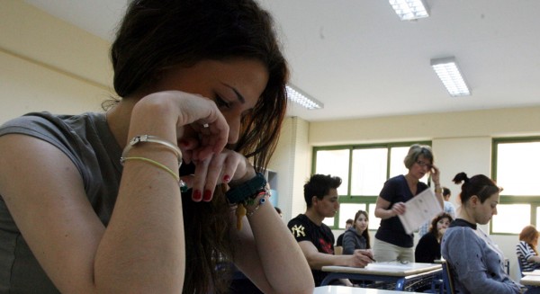 Πανελλήνιες 2023: Με Μπρεχτ και οφέλη του εθελοντισμού τα θέματα της Νεοελληνικής Γλώσσας στα ΕΠΑΛ