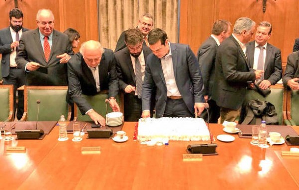 Ποιος υπουργός λέτε ότι κέρδισε το φλουρί στο Υπουργικό Συμβούλιο;