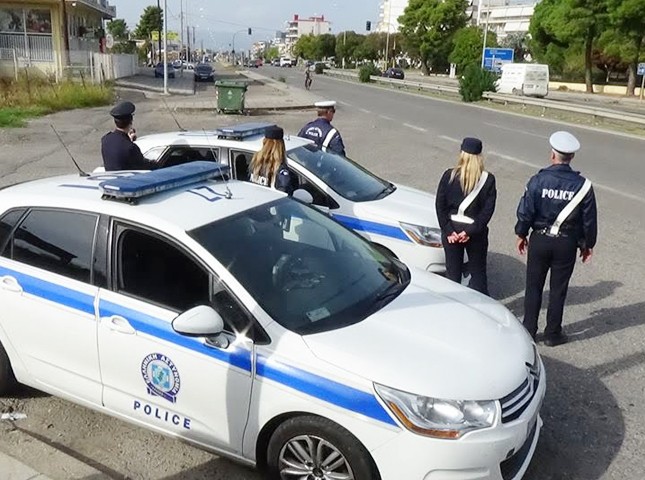 Αυξημένα μέτρα από την Τροχαία το τριήμερο της Αποκριάς και την Καθαρά Δευτέρα