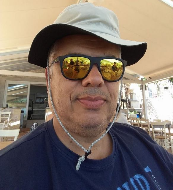 Στο Κυπαρίσσι Λακωνίας με σαφάρι-στιλ