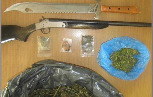 Όπλα, ναρκωτικά και αρχαία στο σπίτι 48χρονου Έλληνα
