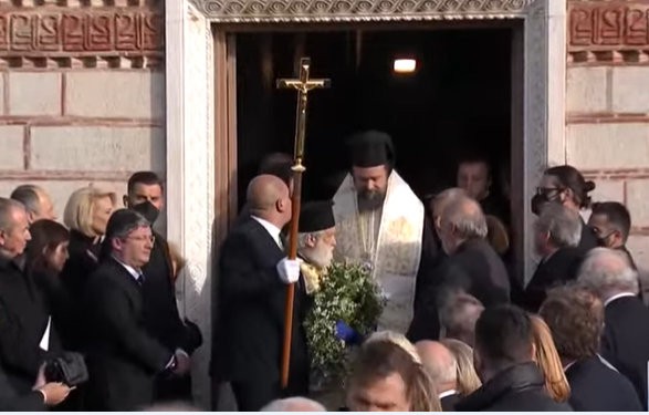 Κηδεία τέως βασιλιά Κωνσταντίνου: Παρών ο Χαλκιδέος Επίσκοπος Φιλόθεος στη Μητρόπολη και στο Τατόι