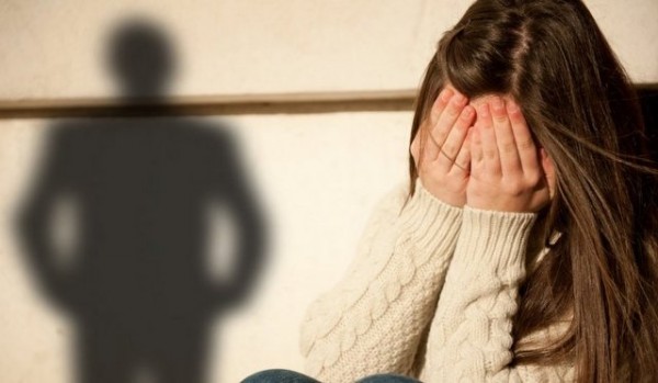 Βοιωτία: Συνελήφθησαν τρεις ανήλικοι μαθητές για τον βιασμό 13χρονης