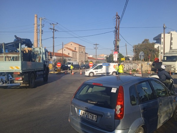 ΧΑΛΚΙΔΑ: Μεγάλο μποτιλιάρισμα στον κόμβο του Αγίου Στεφάνου
