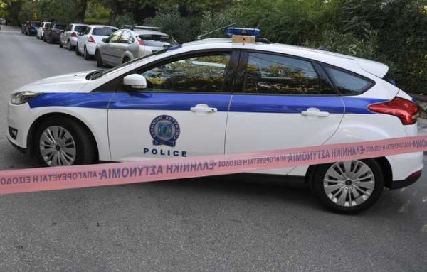ΟΙΚΟΓΕΝΕΙΑΚΗ ΤΡΑΓΩΔΙΑ: Σκότωσε τη γυναίκα του και μαχαιρώθηκε