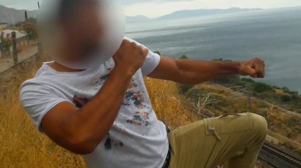 ΝΕΟΣ ΚΟΣΜΟΣ: Σοκάρουν οι εικόνες από τον ξυλοδαρμό μέχρι θανάτου του 58χρονου από τον 29χρονο Αλβανό (VIDEO)