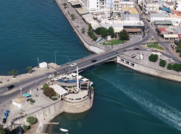 Επαθε κοκομπλόκο ο ΟΛΝΕ: Ακύρωσε το άνοιγμα της γέφυρας του Ευρίπου!