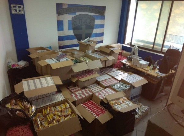 ΔΡΟΣΙΑ: Bρέθηκε ποσότητα μαμούθ λαθραίων τσιγάρων και καπνού