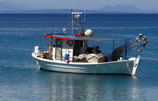 ΑΙΔΗΨΟΣ: Τραυματίστηκε 26χρονος αλιεργάτης σε αλιευτικό σκάφος