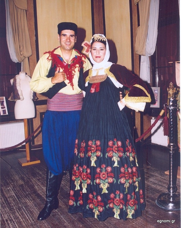 Μεγάλο παραδοσιακό γλέντι του Δημήτρη Ελευθερίου