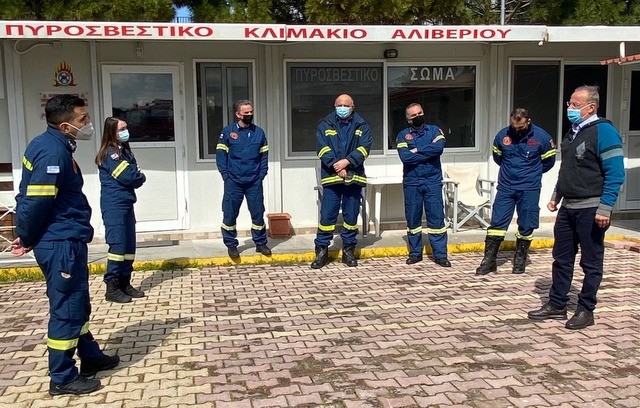Περιοδεία στο Αλιβέρι πραγματοποίησε ο βουλευτής Θανάσης Ζεμπίλης