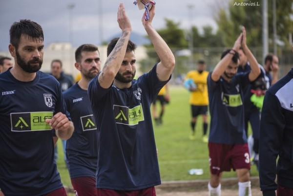 ΤΑΜΥΝΑΪΚΟΣ-ΤΡΙΓΛΙΑ ΡΑΦΗΝΑΣ 3-0: Πρώτοι μάγκες έκαναν πρεμιέρα με τριάρα