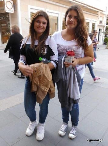 Τα κορίτσια είναι υπέρ της ιδιωτικής εκπαίδευσης