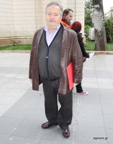 Ο Δημήτρης Ξυγκόγιαννης ασχολείται πλέον με τις κότες