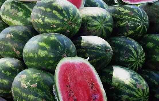 Το κόλπο για να διαλέξεις το σωστό καρπούζι