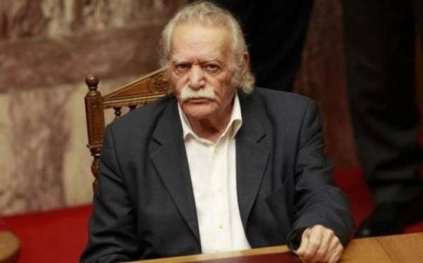 Κλινήρης παραμένει ο Μανώλης Γλέζος