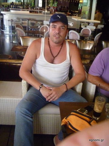 Θα παίξει σε σήριαλ με τον Μπέζο