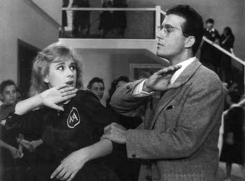 Το παλιό ελληνικό σινεμά στην υπηρεσία της γυναίκας