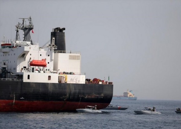 Έλληνες ναυτικοί κρατούνται όμηροι στη Νιγηρία