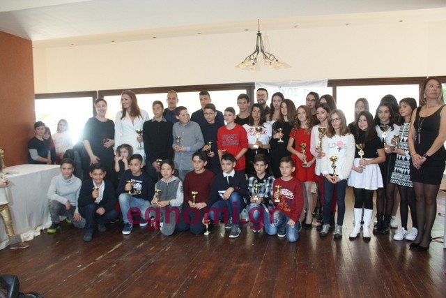 ΕΥΒΟΪΚΟΣ ΓΑΣ: Μια πίτα όλο βραβεία