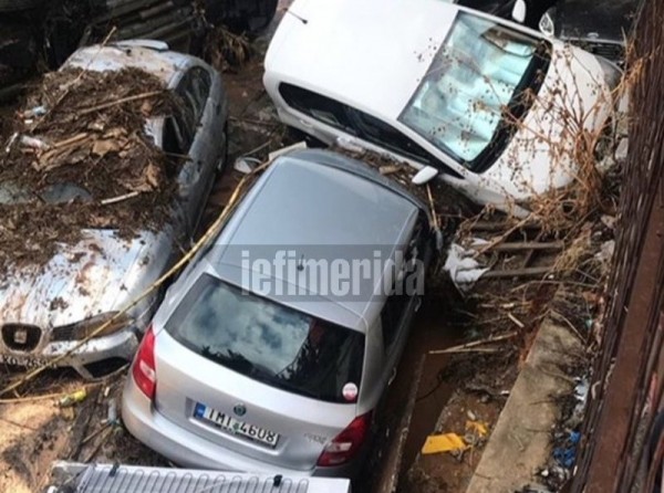 Πνίγηκε το Μαρούσι μετά την ισχυρή καταιγίδα