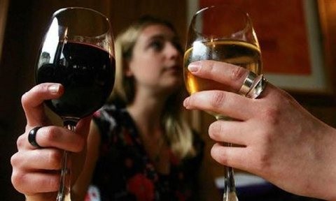 Έκαναν μήνυση στους γονείς τους γιατί κλείδωσαν την πόρτα!