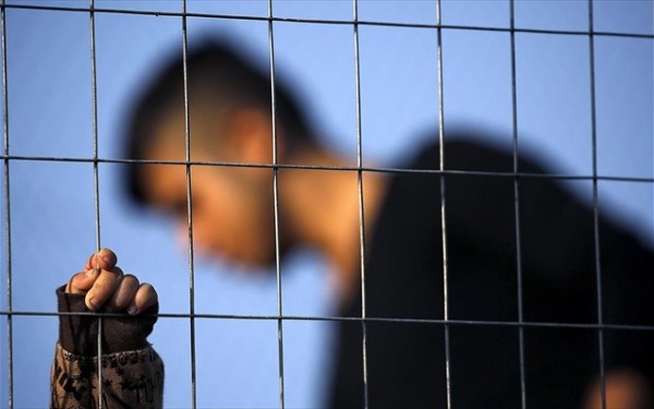 Αλλοδαποί έφηβοι έκαψαν hot spot