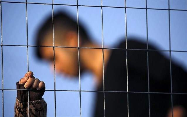 Αλλοδαποί έφηβοι έκαψαν hot spot