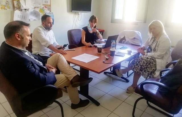 ΣΚΥΡΟΣ: Χατζηγιαννάκης και Βαρδαρός στο Πολυδύναμο Περιφερειακό Ιατρείο