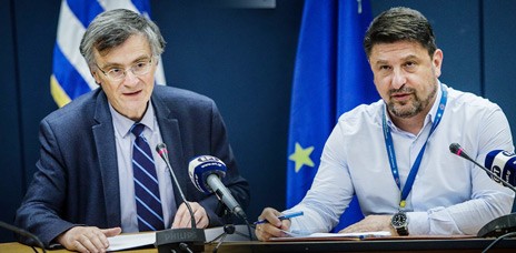 ΚΟΡΩΝΟΪΟΣ- Νέος θάνατος: Ολονύχτια συνεδρίαση Χαρδαλιά, Τσιόδρα και επιδημιολόγων