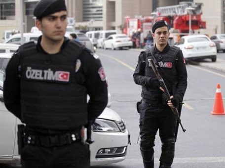 Θρίλερ με την σύλληψη Έλληνα στην Τουρκία