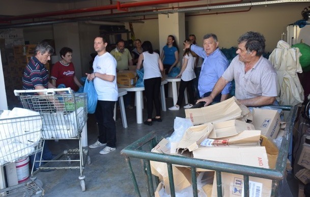 ΧΑΛΚΙΔΑ: Δωρεάν διανομή ειδών καθαριότητας στους δικαιούχους του Ταμείου Ευρωπαϊκής Βοήθειας Απόρων