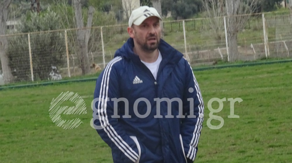 ΤΑΜΥΝΑΪΚΟΣ-ΣΤΑΥΡΟΣ 1-1: Παλικάρι στο Αλιβέρι με ...αλχημεία του Καλλιμάνη
