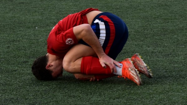ΛΟΥΤΡΑΚΙ-ΑΜΑΡΥΝΘΙΑΚΟΣ 7-0: Αγωνίστηκε με την Κ16 και τα παιδιά θα γυρίσουν να διαβάσουν για το σχολείο