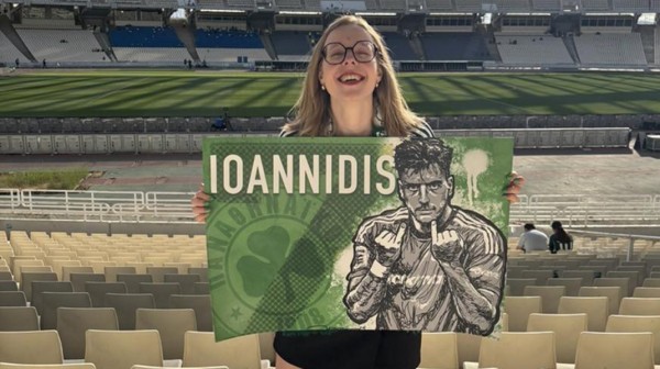 Νεαρή Βελγίδα ταξίδεψε στην Ελλάδα για να δει από κοντά τον Χαλκιδέο Φώτη Ιωαννίδη