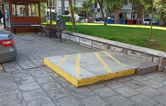 ΧΑΛΚΙΔΑ: Μήνας βγαίνει, μήνας μπαίνει και η βάση εκεί μένει