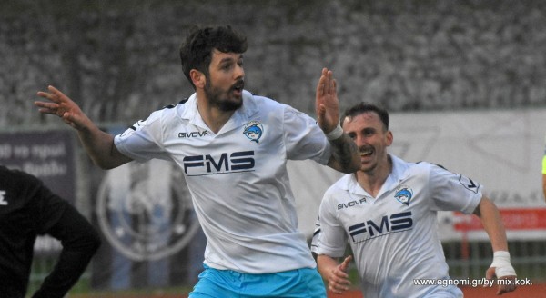 ΠΕΛΟΠΑΣ ΚΙΑΤΟΥ-ΚΑΡΥΣΤΟΣ 0-1: Γκολ ο Αλέξανδρος Σπανός, ο ΑΟΚ για την άνοδο ικανός
