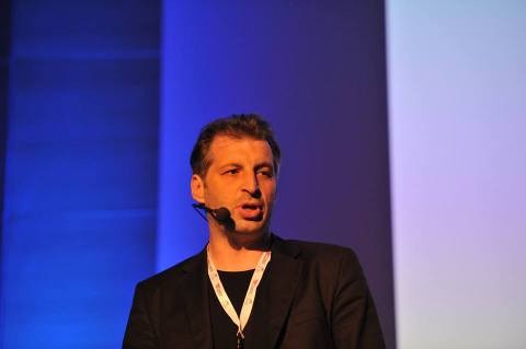 Αυλαία με Θοδωρή Παπαλουκά στο TEDx Χαλκίδας