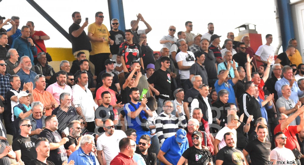 ΑΟΝΑ-ΕΛΛΟΠΙΑΚΟΣ: Η εξέδρα θα γεμίσει, την άνοδο για να πανηγυρίσει (φωτό)